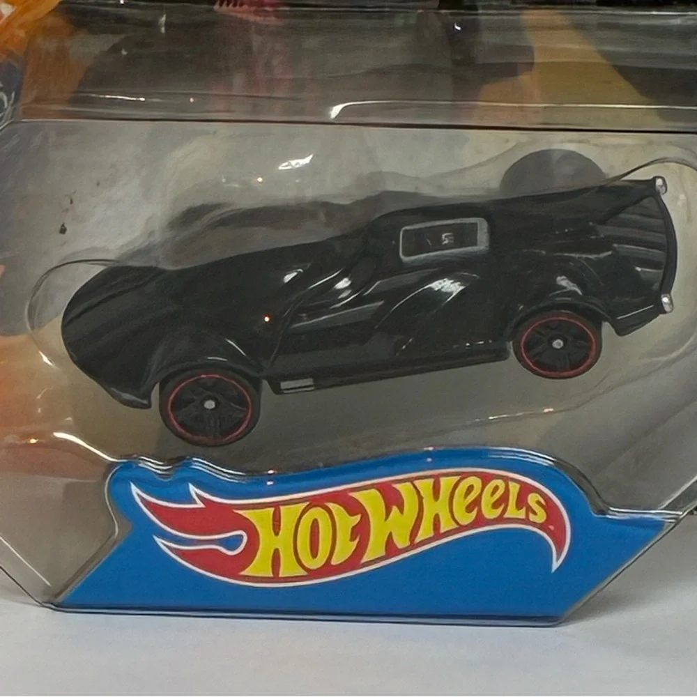 Hot Wheels Star Wars Car Darth Vader Die Cast Black Disney Damaged Box NEW